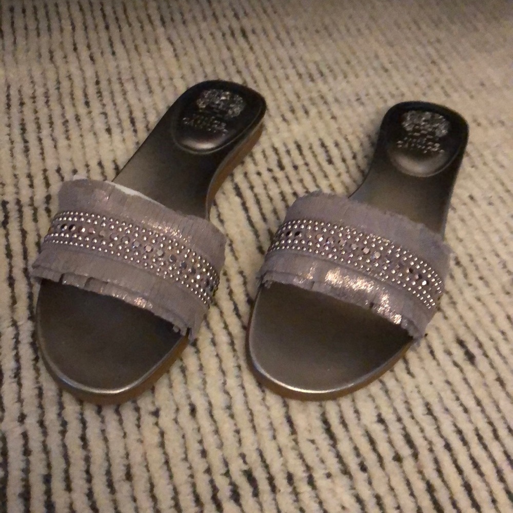 Vince Camuto Flats NEW